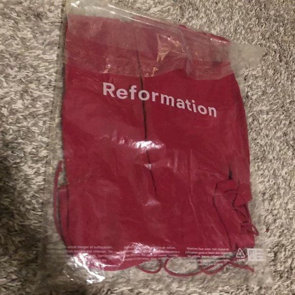 Juliette Rhubarb - Picture 6 of 13